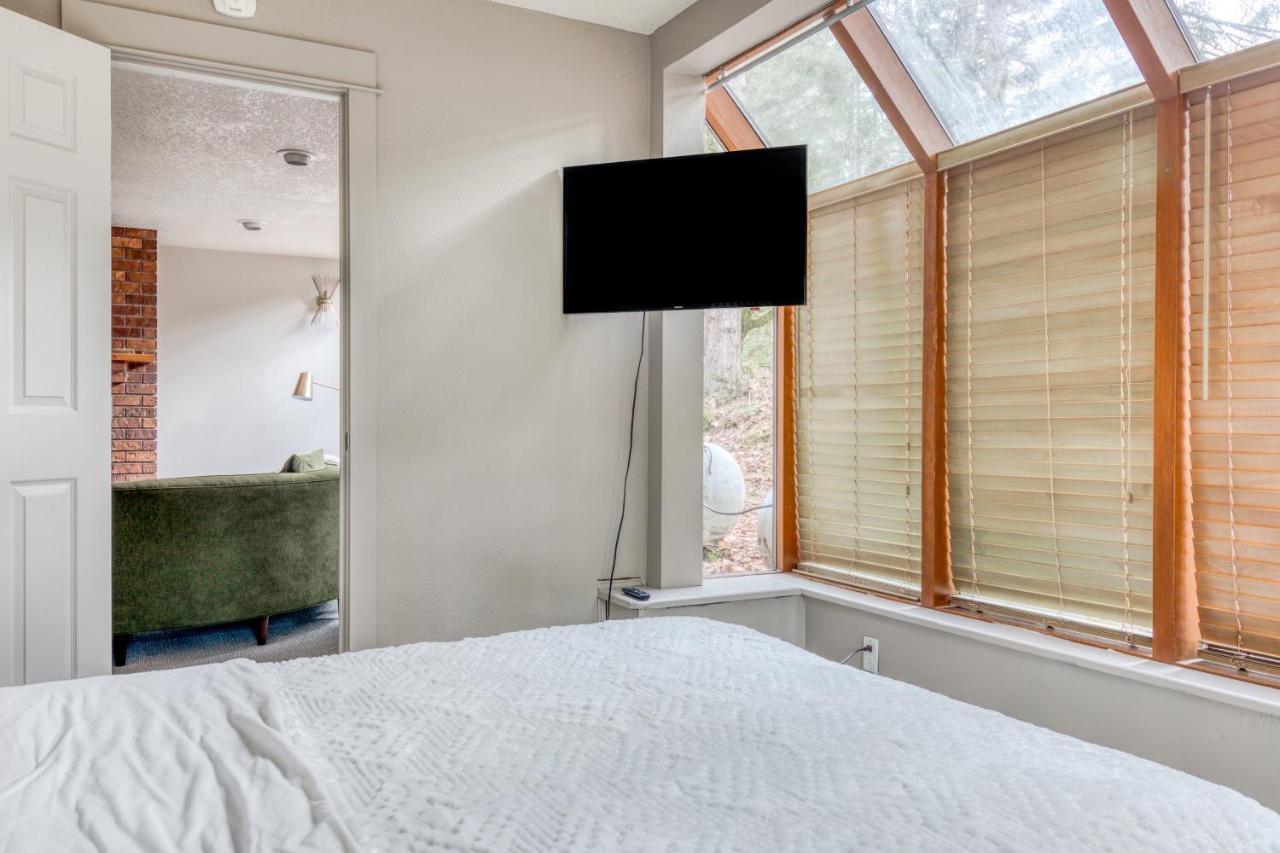 Hood Hideaway Welches Exterior foto